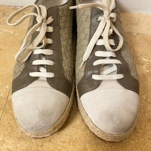 WORN BOTTEGA VENETA SNEAKERS SIZE 40